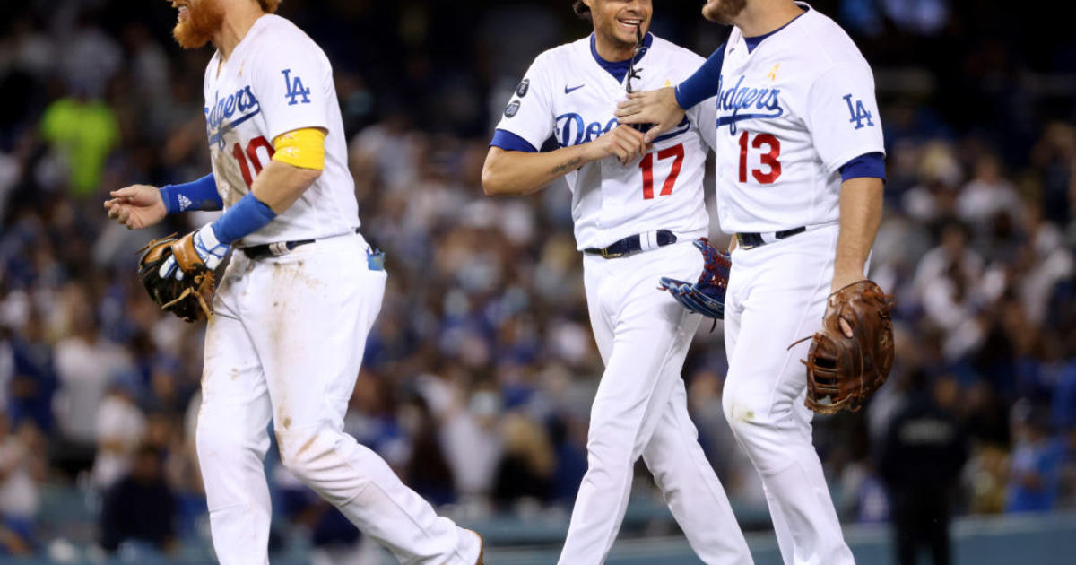 Dodgers Rally Past Braves For Sweep, Scherzer Leaves After 6 - CBS Los  Angeles