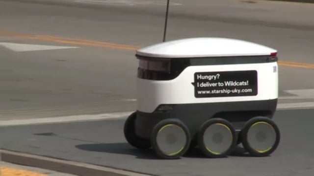 robotstodeliverfood.jpg 