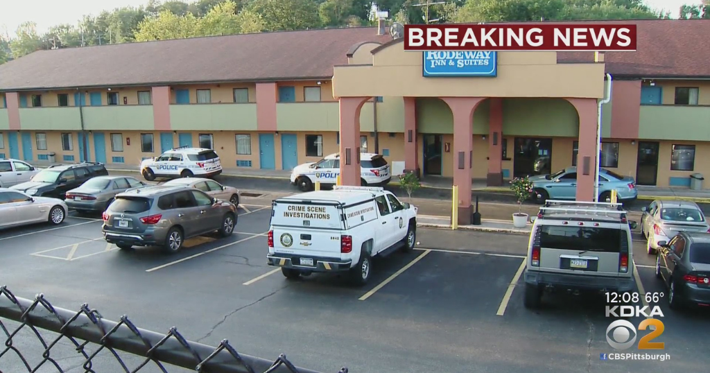 Man arrested after allegedly murdering woman inside hotel room - CBS ...