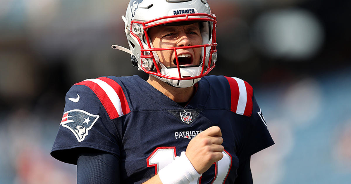 Patriots quarterback Mac Jones needs to lead his first big-time upset