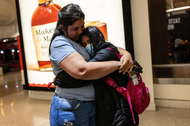 Unaccompanied Minor From Honduras Joins Extended Family In Indiana After 8 Weeks in US Govt Custody 