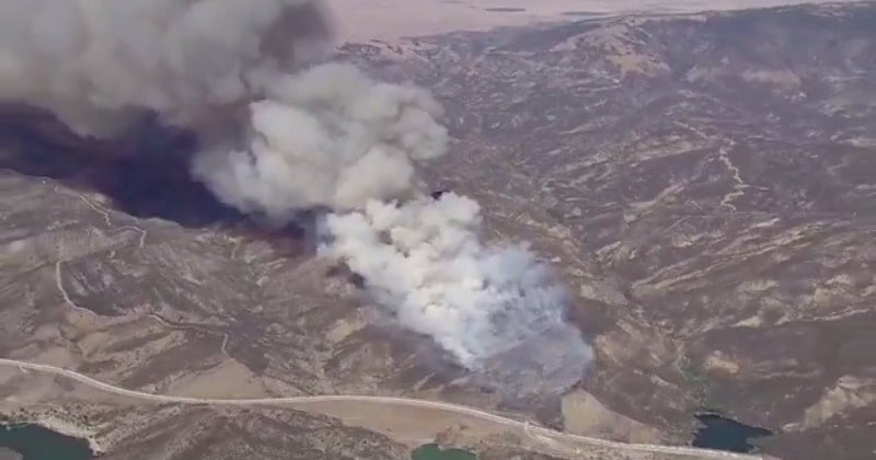 Crews Make Progress On Emigrant Fire Burning Near 5 Freeway In Pyramid ...
