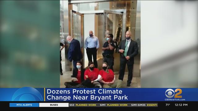 climate-change-protest-bryant-park.jpg 