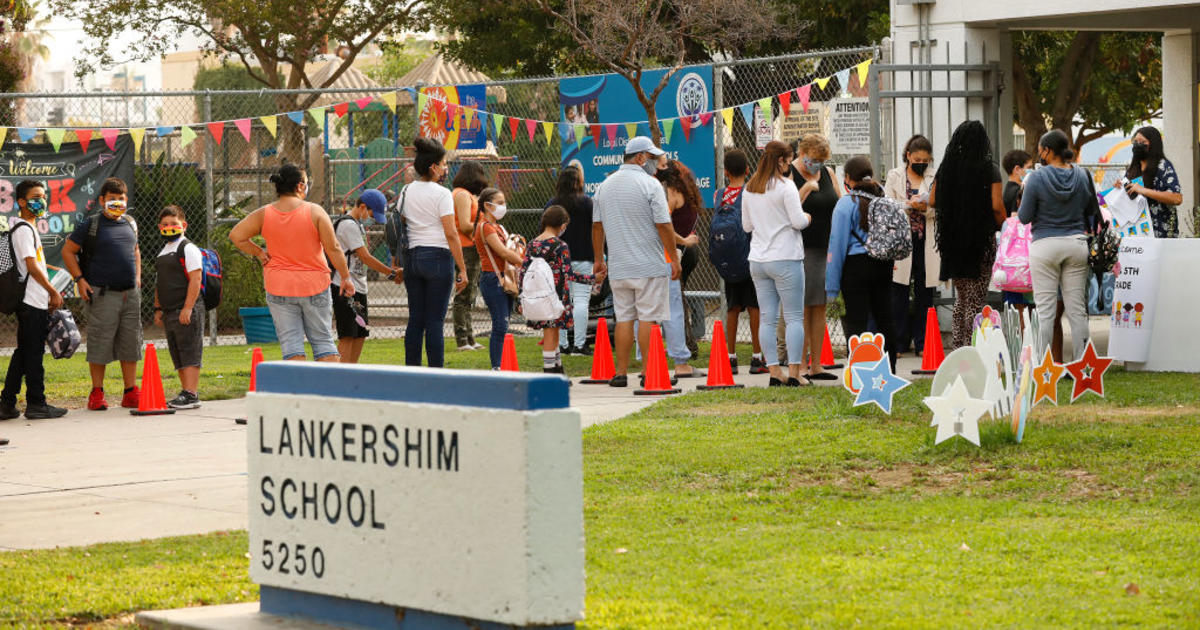 Enrollment Down 6 At LAUSD Schools CBS Los Angeles