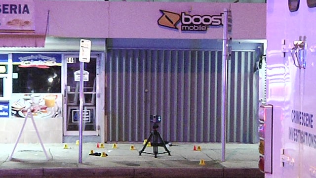 MIAMI-MOBILE-STORE-SHOOTING.jpg 