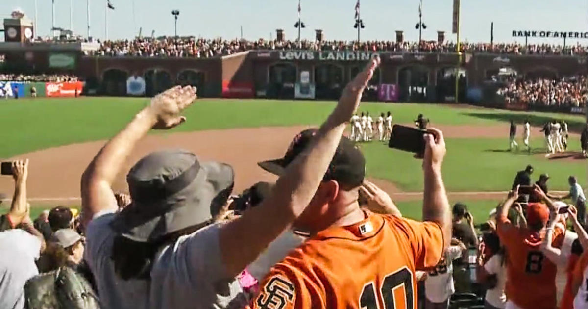 Dodgers fans celebrate series-clinching win at Oracle Park