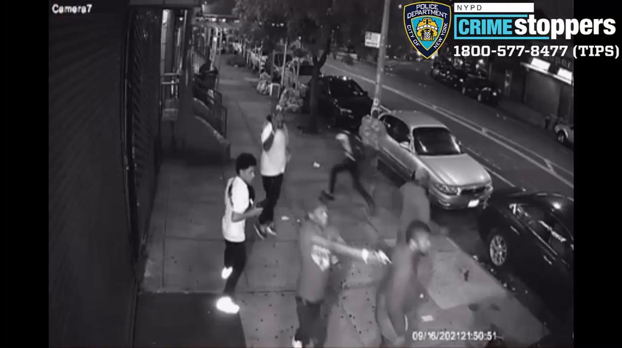 New Video Shows Wild Shootout In The Bronx - CBS New York