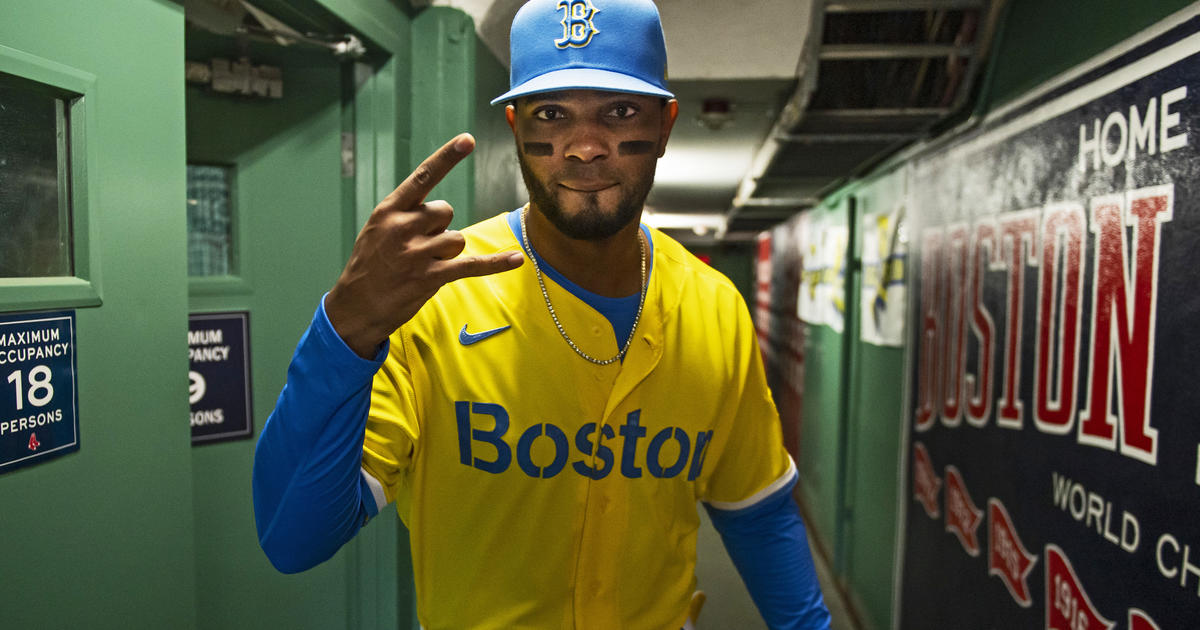 Red Sox Bringing Back Yellow 'City Connect' Jerseys For Marathon