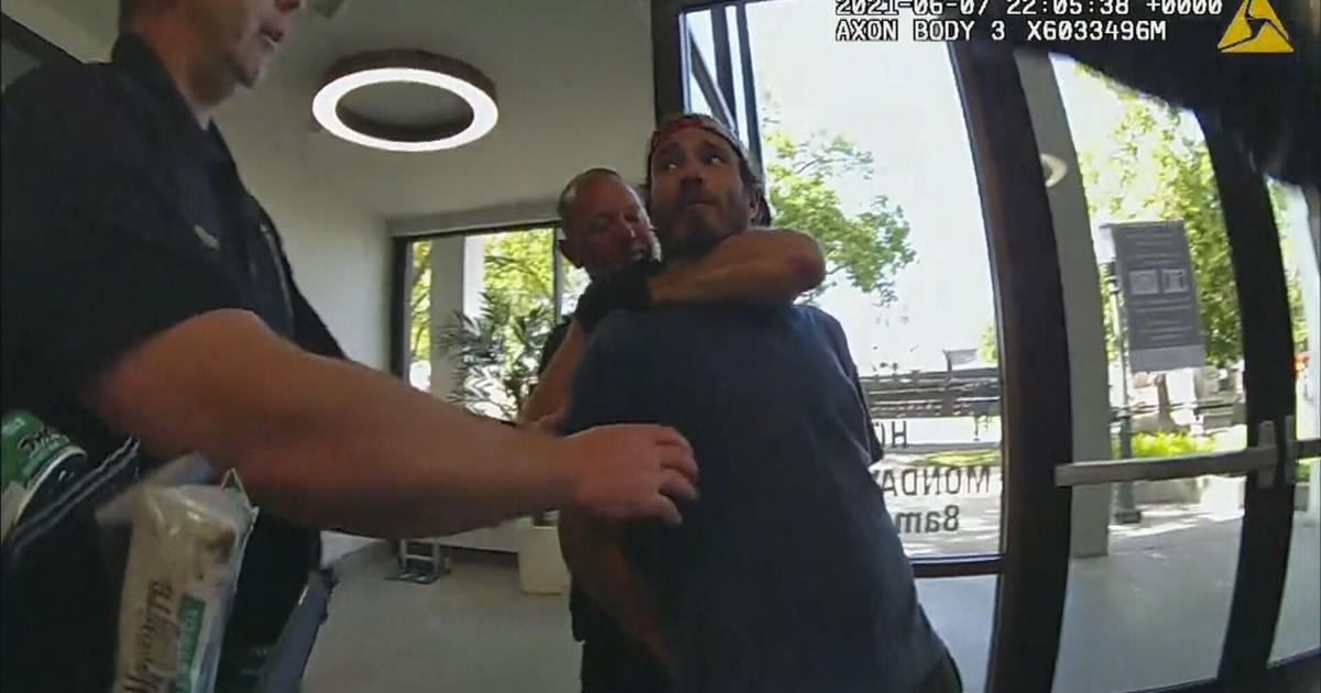 Body Camera Video Greeley Police Officer Charged With Using Illegal Chokehold Cbs Colorado 9892