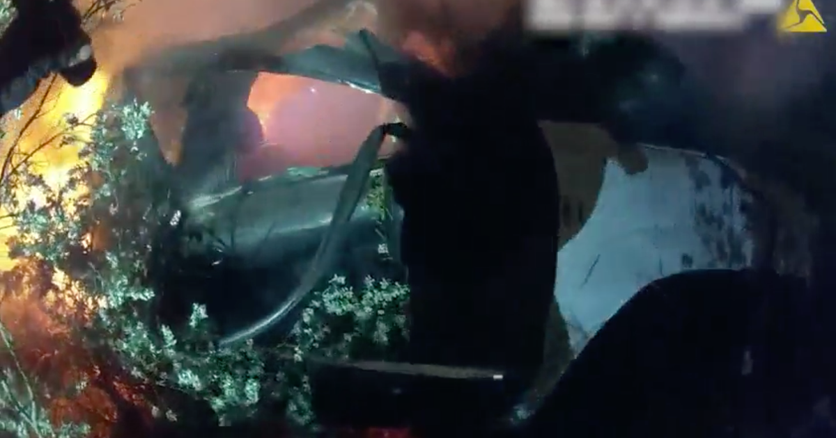 Garland Police Officers Rescue Man From Burning Vehicle After Fiery ...