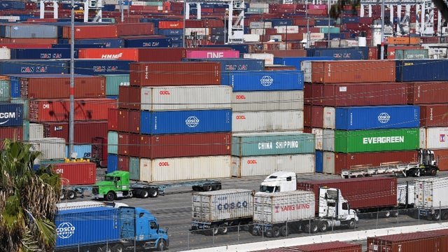 Port-of-Los-Angeles-cargo-containers.jpg 