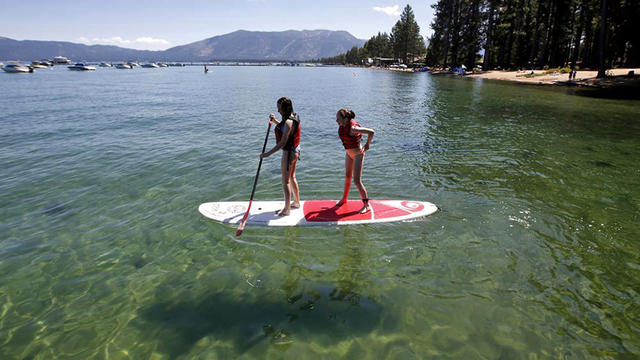 tahoe-paddleboarders.jpg 