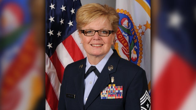Command-Chief-Master-Sgt.-Lisa-Erikson-Minnesota-Air-National-Guard-Leader.jpg 