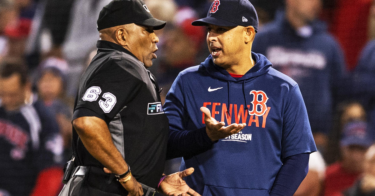 For aspiring major league umpires, the road is long and hard - ESPN