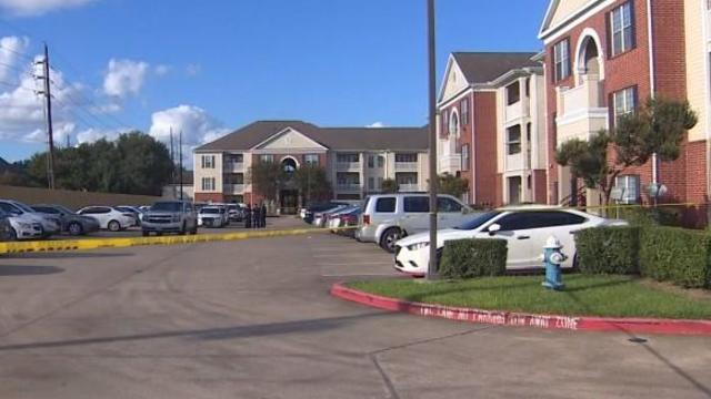 houston-area-apartment-complex-where-childs-skeletal-remains-found-102421.jpg 