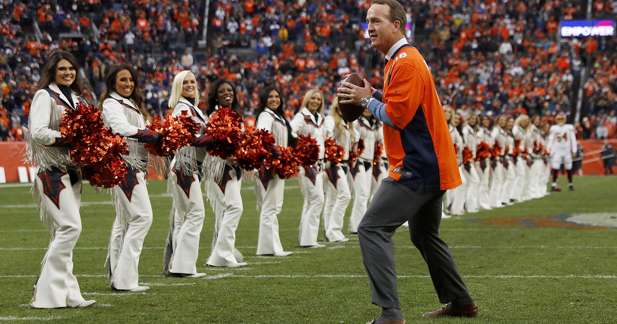 Peyton Manning going into the Denver Broncos Ring of Fame, WJHL