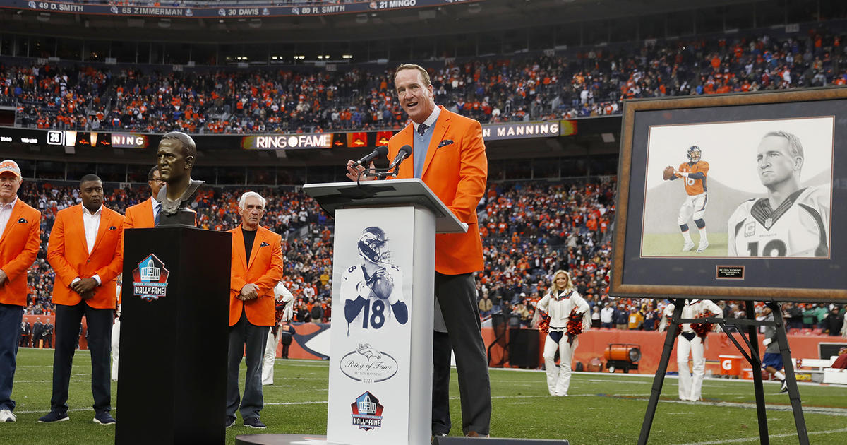 Peyton Manning headlines induction ceremony for Pro Football Hall
