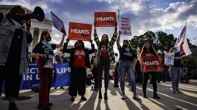 pro-life-protest.jpg 