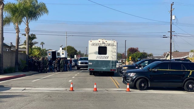 standoff-costa-mesa.jpg 