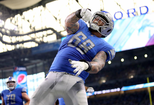 Detroit Lions OL Taylor Decker might need surgery for hand injury – Macomb  Daily