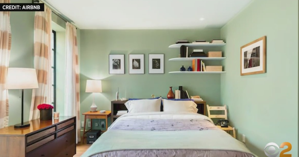 Airbnb Recreates Carrie Bradshaw's Apartment For 'Sex And The City
