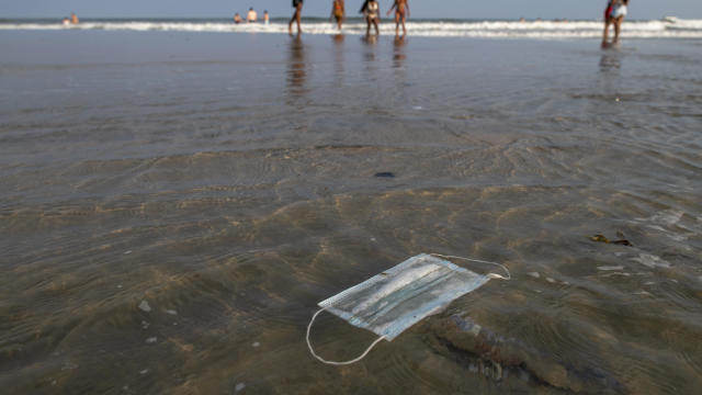 Americans Begin To Celebrate Fourth Of July Holiday Weekend At Jersey Shore 