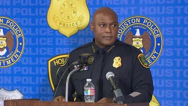 cbsn-fusion-astroworld-security-guard-was-not-injected-with-drugs-houston-police-chief-says-thumbnail-833753-640x360.jpg 
