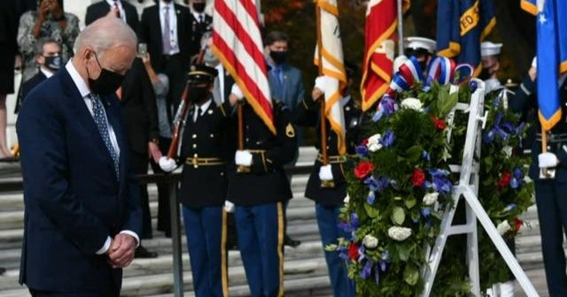 Biden honors service members on Veterans Day CBS News