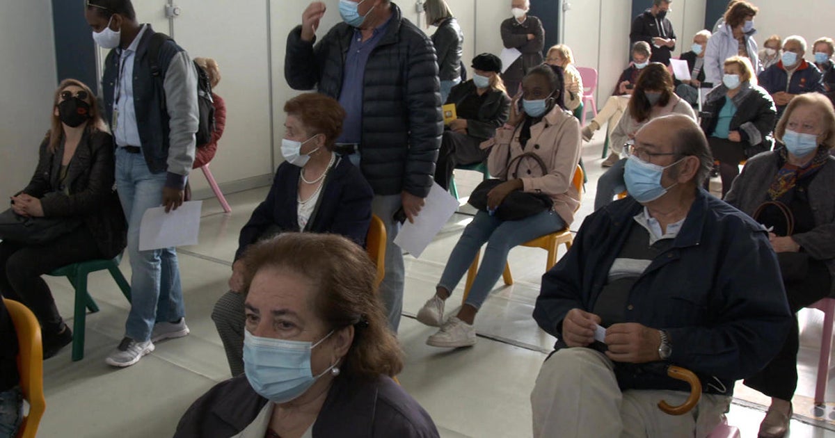Portugal, the little country that could ... get vaccinated
