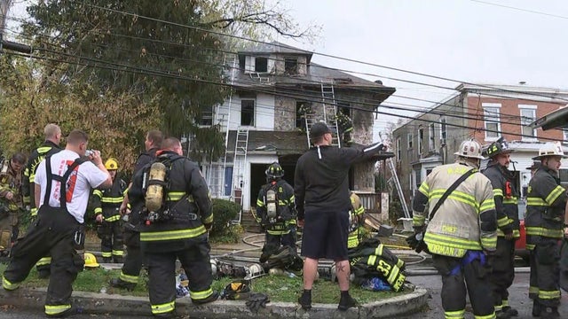 16VO_COLWYN-FIRE.transfer_frame_1008.jpg 