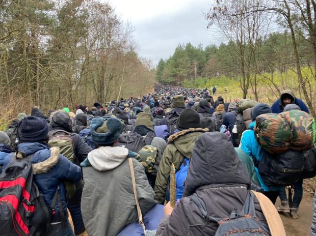 Irregular migrants' waiting at Polish-Belarusian border continue 