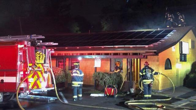 santa_rosa_animal_hospital_fire_111621.jpg 