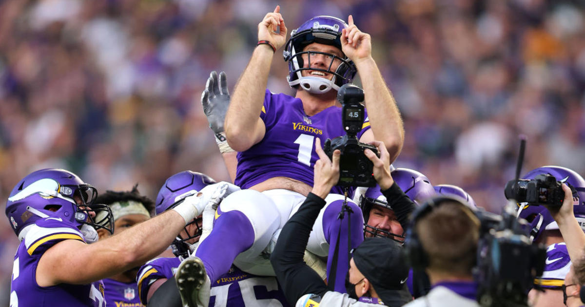 Vikings beat Rodgers, Packers 34-31 on last-second FG