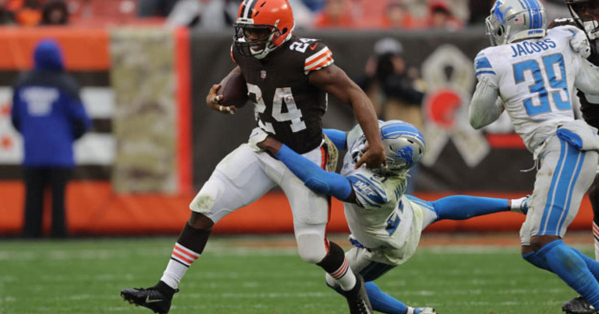 Chubb runs for 130, Browns hold off winless Lions 13-10