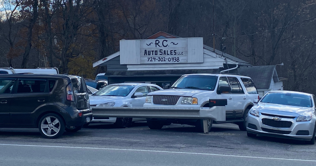Connellsville auto dealership owner, salesman indicted for defrauding