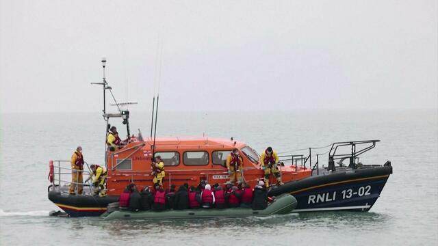 1125-cbsmornings-migrantdrowning-west-tyab-842882-640x360.jpg 