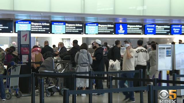 airport-travelers.jpg 