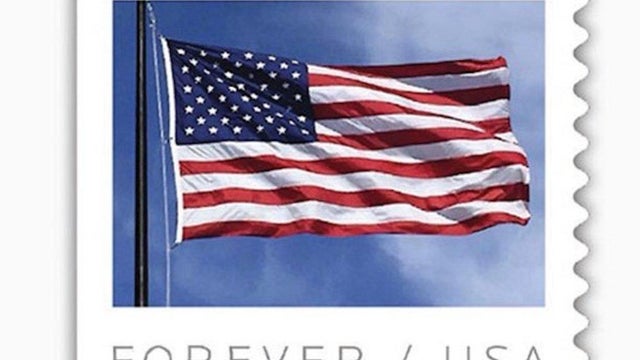 USPS U.S. Flag 1 Roll of 100 USPS Forever First Class Postage Stamps