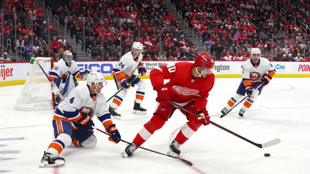 Red Wings hand Islanders 10th straight loss, 4-3 in OT - ABC7 New York