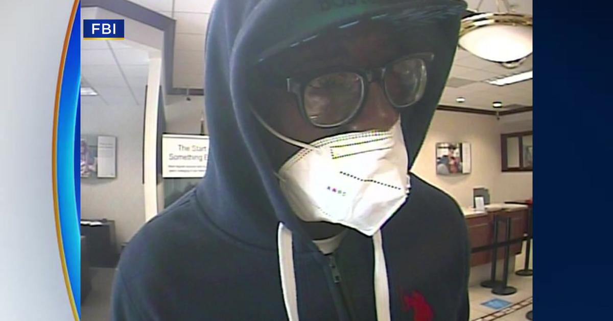 FBI Releases Suspect Pictures Of Not One, But Two Separate Bank ...