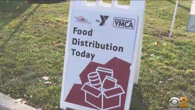 meadowlands-ymca-food-distribution.png 