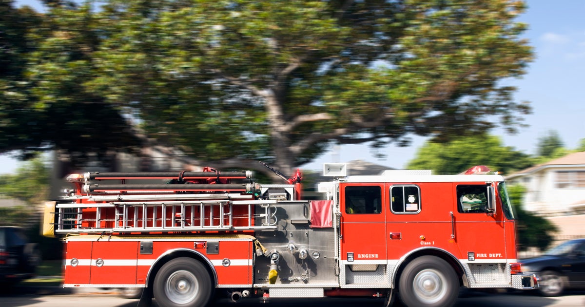 Two Firefighters Injured In Culver City Fire - CBS Los Angeles