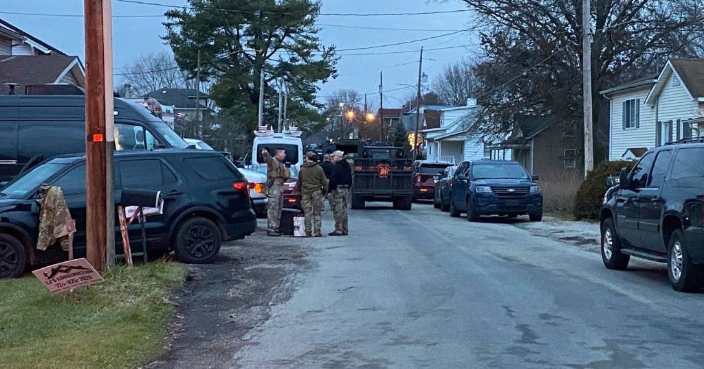 1 In Custody After SWAT Responds To Incident In Greene County CBS