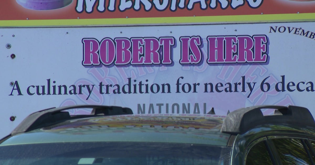 Homestead’s iconic ‘Robert Is Here’ fruit stand dealing with existential troubles Homestead’s iconic ‘Robert Is Here’ fruit stand dealing with existential troubles