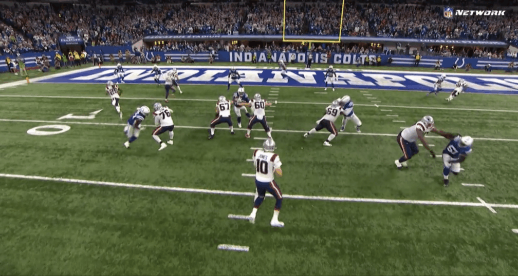 Mac Jones TD pass to Hunter Henry 