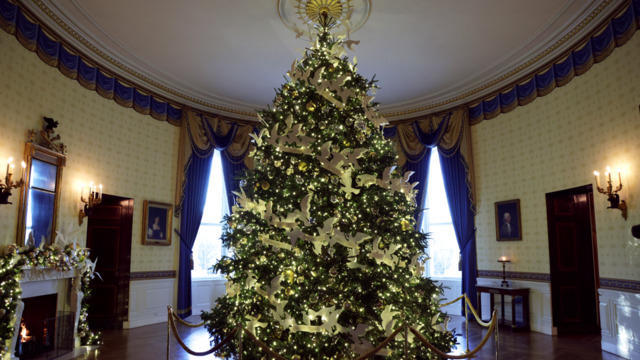 cbsn-fusion-president-biden-and-family-to-spend-christmas-at-the-white-house-while-vice-president-spends-holiday-in-los-angeles-thumbnail-862397-640x360.jpg 