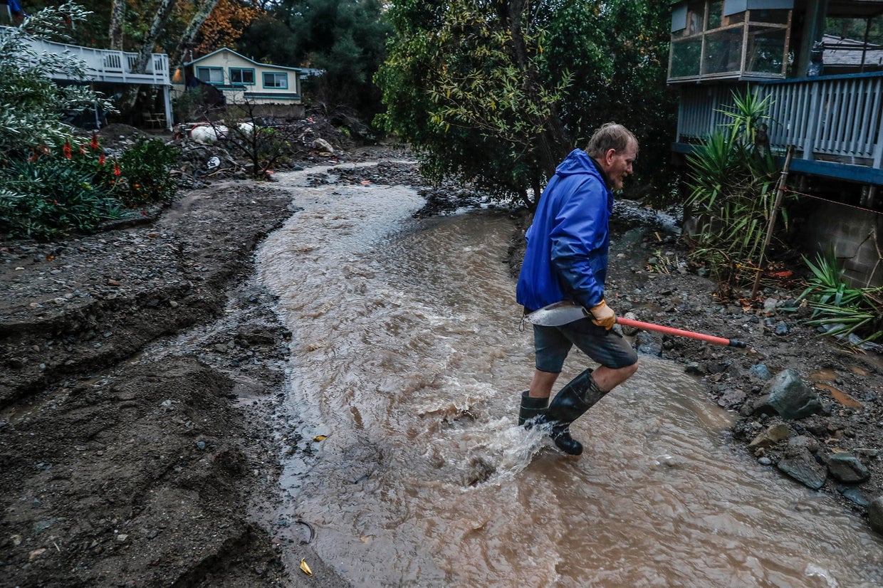 California on alert as heavy snow and rain bring continuing danger and ...