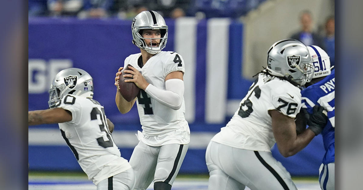 Carr, Raiders Beat Colts 23-20 To Close In On Playoff Spot