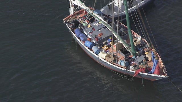 OCEAN-REEF-MIGRANTS.jpg