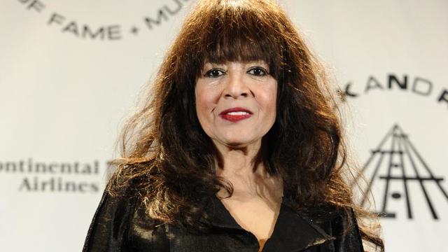 Ronnie-Spector.jpeg 